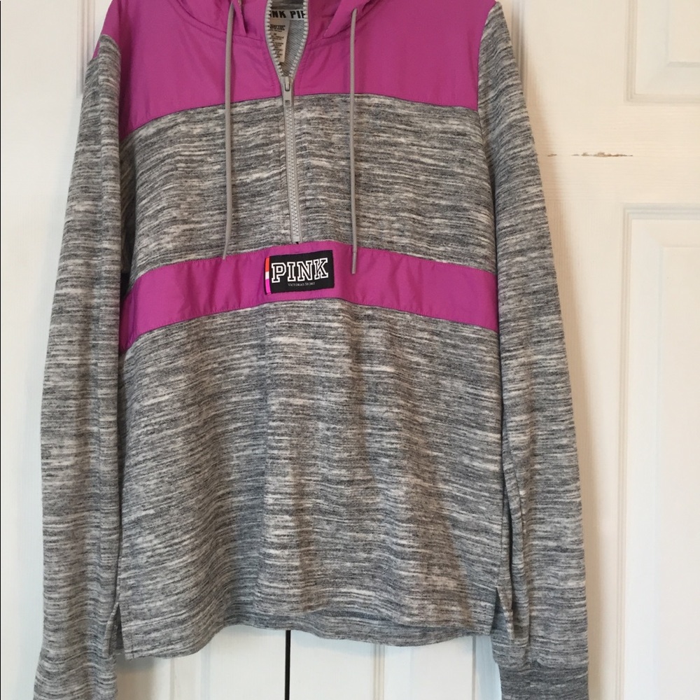 BRAND NEW HOODIE